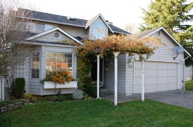 Primary Photo - 2533 193rd Pl SW