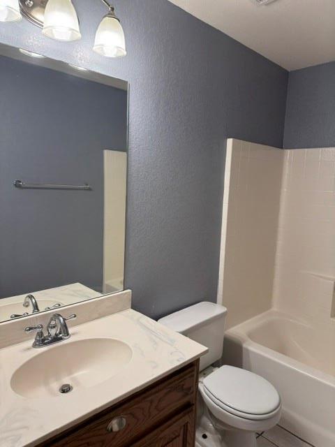 Building Photo - 532 Lone Oak Dr