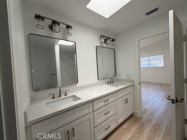 Building Photo - 6733 Corintia St