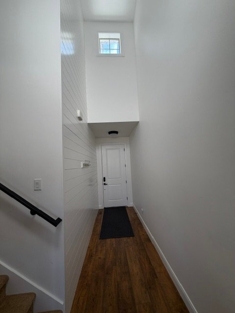 Building Photo - 1098 W Cattail Ct