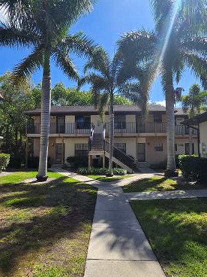 Building Photo - 5296 Treetops Dr