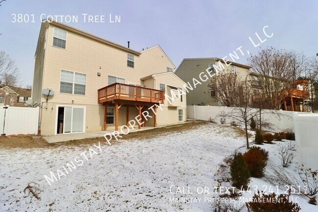 Building Photo - Beautiful 5 Bedroom SFH in Family Friendly...