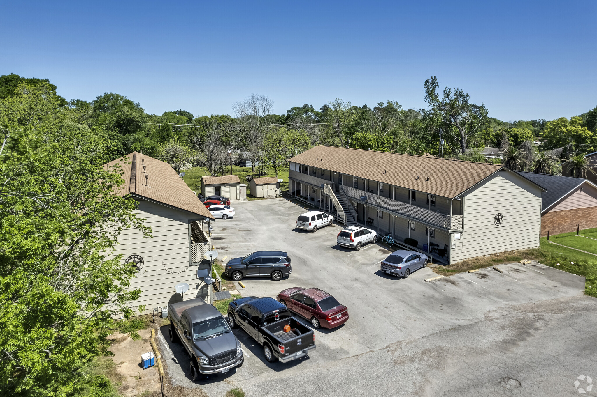 Aerial Photo - Heritage Court Apartments