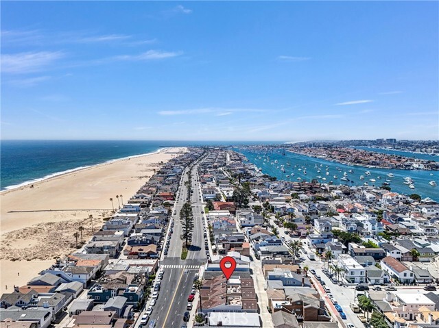 Building Photo - 206 E Balboa Blvd