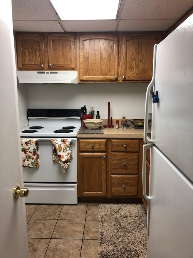 Building Photo - 620 S Franklin St