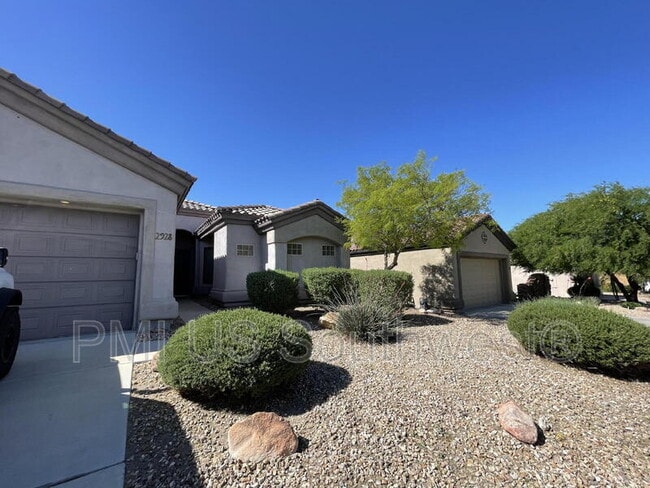 Building Photo - 2928 Esmerelda Dr