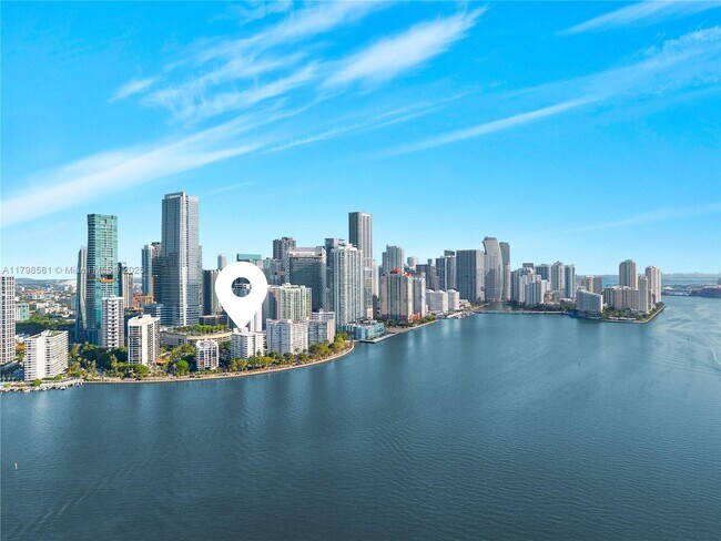 Building Photo - 1408 Brickell Bay Dr