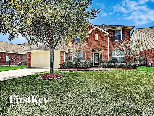 Primary Photo - 31219 Fountainbrook Park Ln