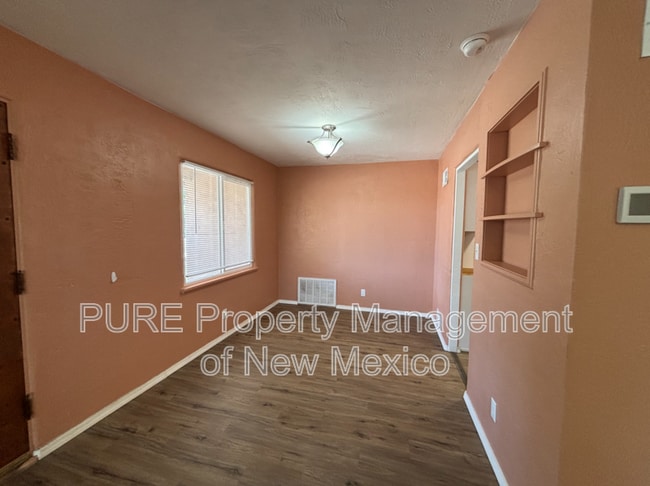 Building Photo - 1104 Acoma Pl