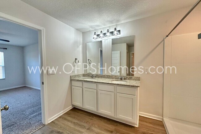 Building Photo - 2856 Patriot Ridge Dr