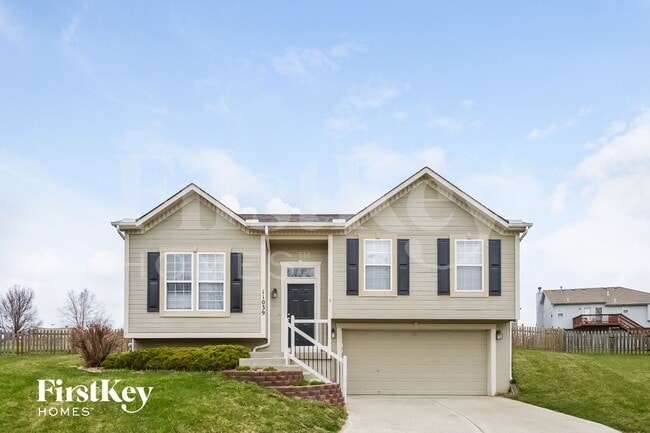 Building Photo - 11039 N Ditman Ct