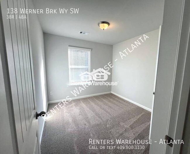 Building Photo - Luxurious Townhome! 3 Bedroom with Bonus R...