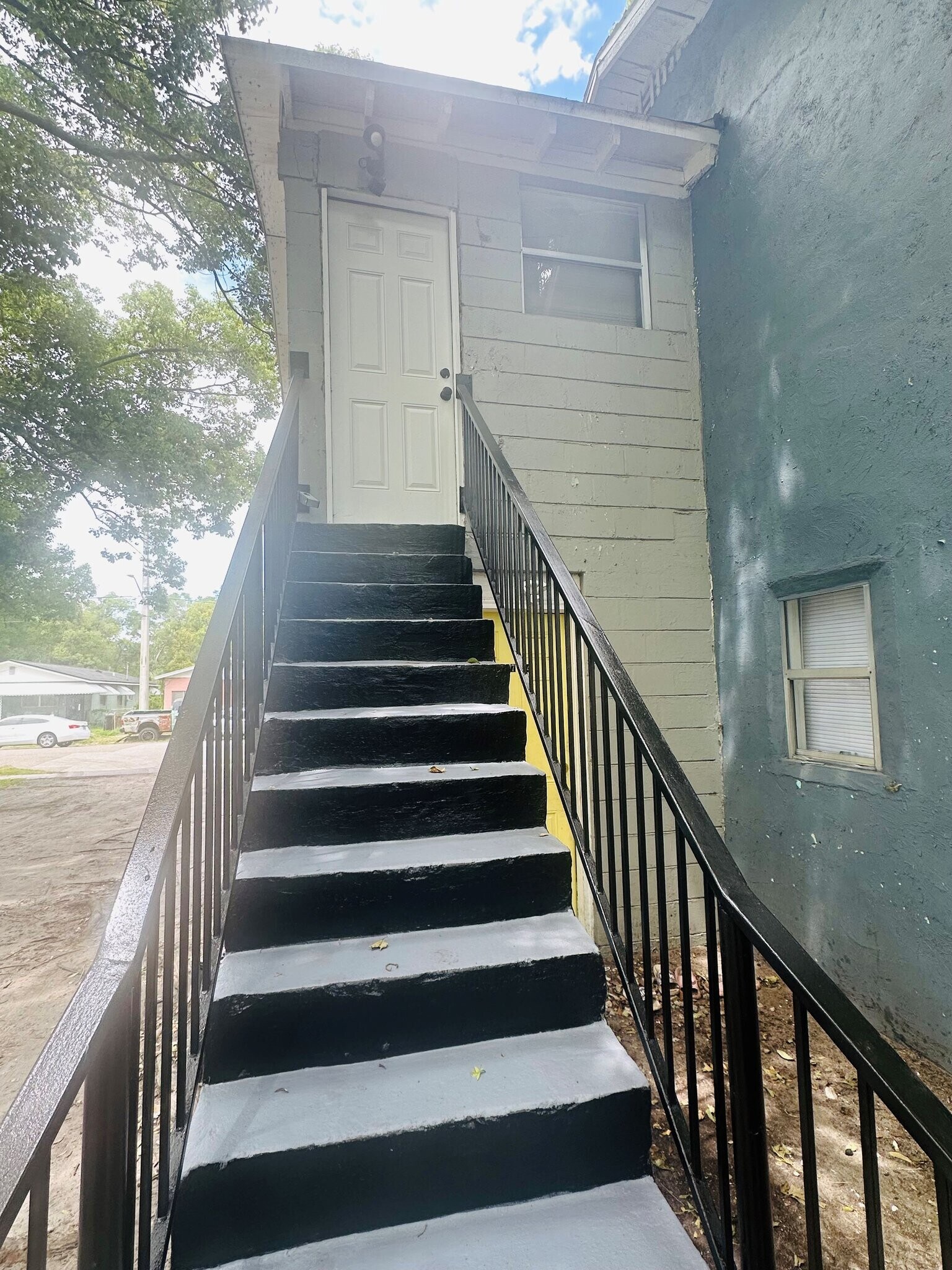 Building Photo - 1776 Spires Ave