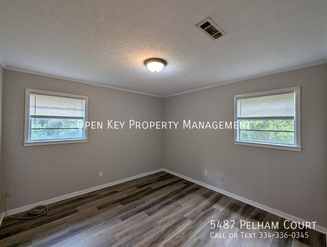 Building Photo - 5487 Pelham Ct