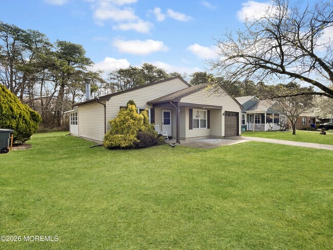 Building Photo - 17 Seaview Ave