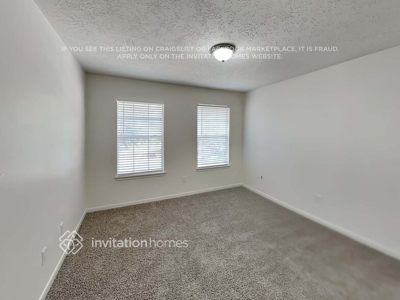 Building Photo - 6006 Sandy Hollow Dr