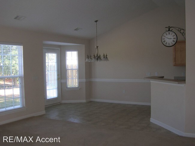 Building Photo - 3 br, 2 bath House - 294 Golden Grove
