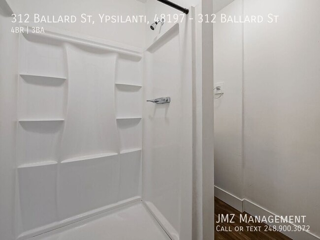 Building Photo - 312 Ballard St