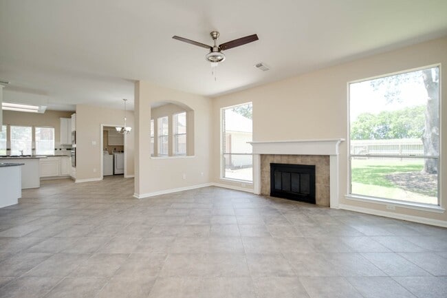 Building Photo - 4202 Cantrell Ct