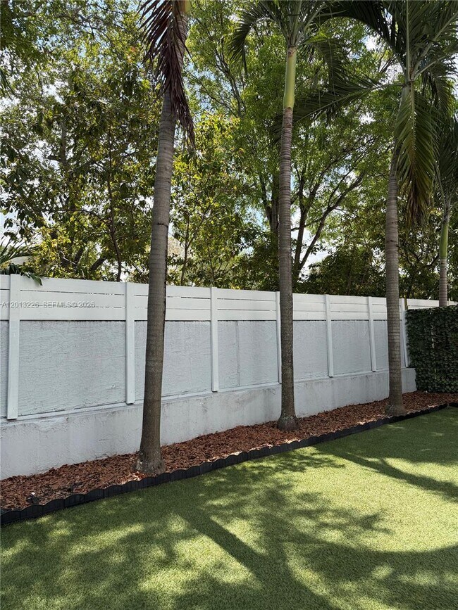 Building Photo - 8725 SW 158th Pl