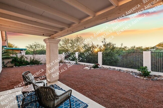 Building Photo - 12333 N Brightridge Dr