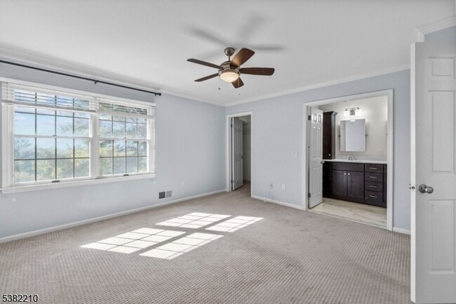 Building Photo - 7 N Stone Edge Rd