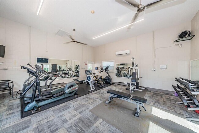 Building Photo - 1805 Mariner Dr