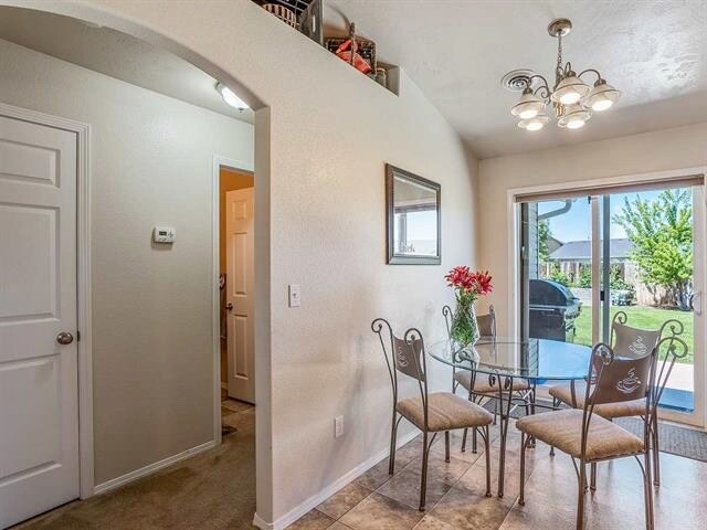 Building Photo - 10524 W Black Fang CT
