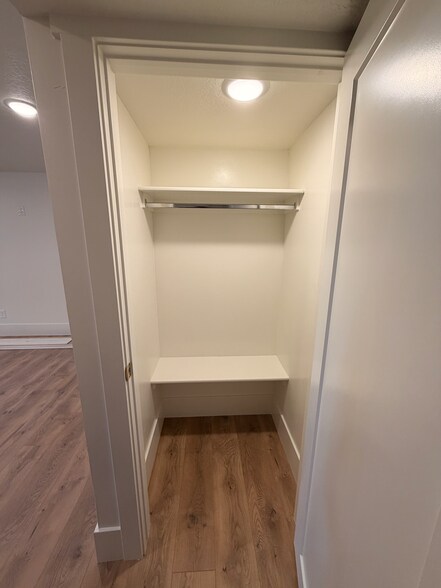 Coat/linen closet. - 14 N 300 E
