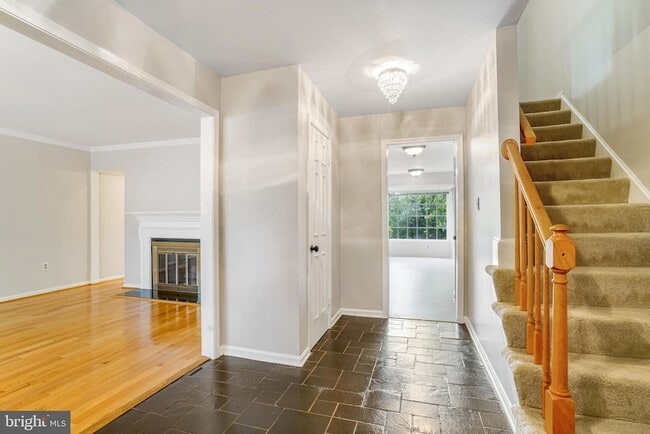 Building Photo - 2131 Kings Mill Ct