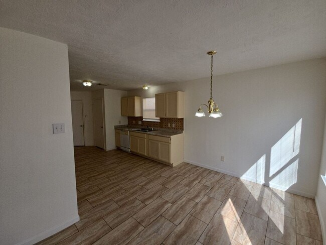 Building Photo - 21802 Westfield Ridge Dr