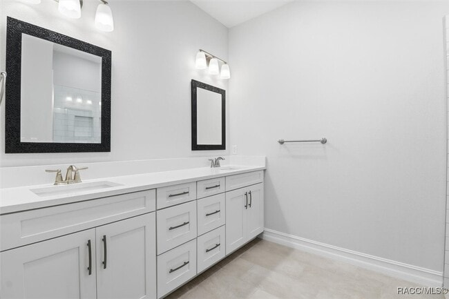 Building Photo - 4195 N Pink Poppy Dr