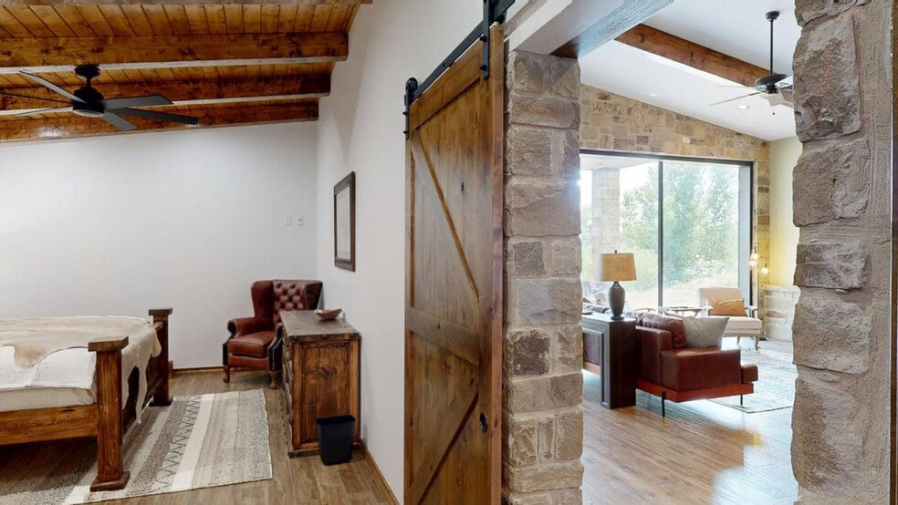 Building Photo - 8261 Nemec Ln