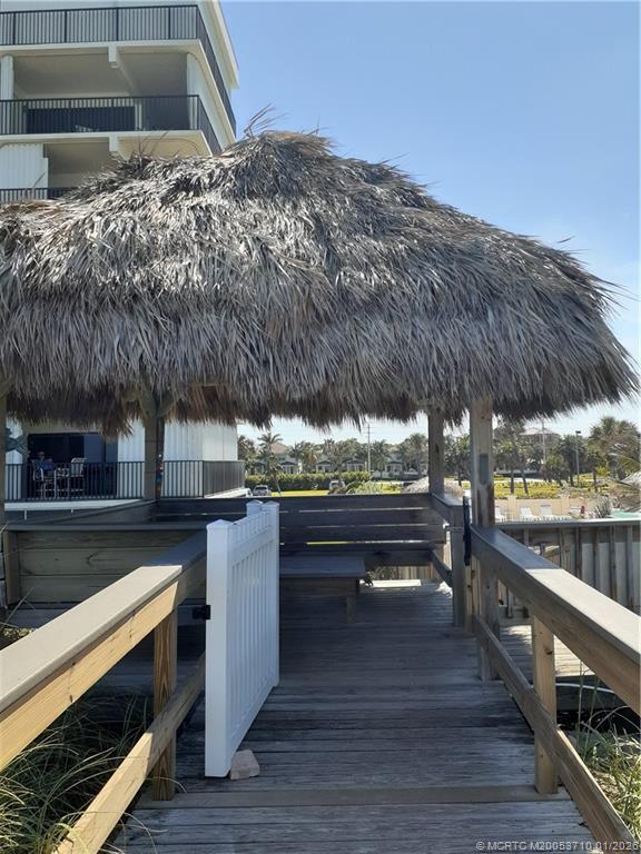 Building Photo - 10102 S Ocean Dr