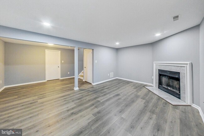 Building Photo - 10615 Prairie Landing Terrace