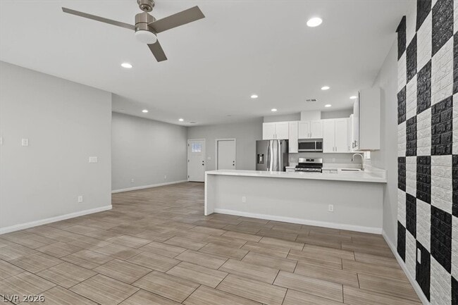 Building Photo - 4966 Andover Dr