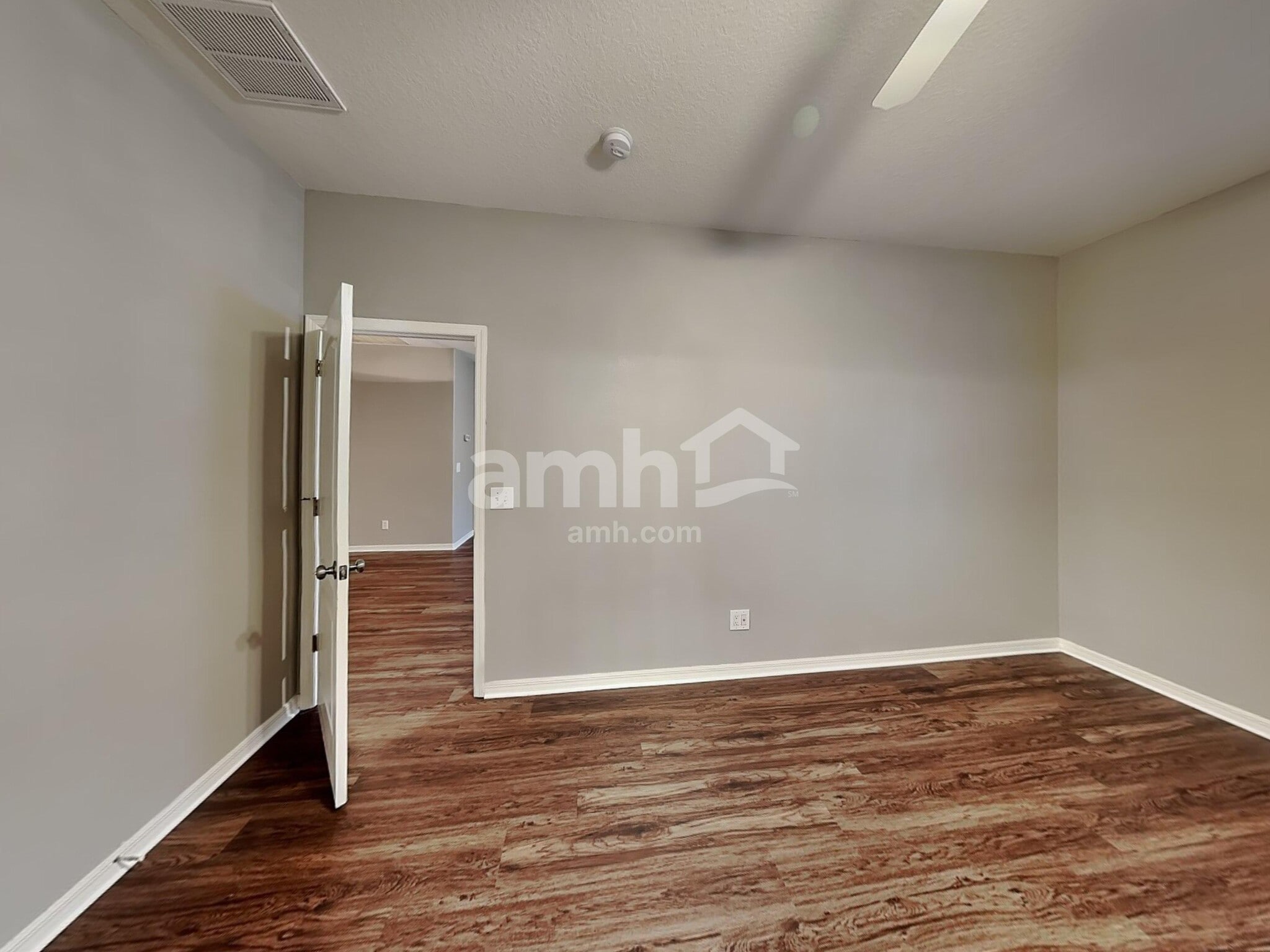 Building Photo - 11434 Village Brook Dr