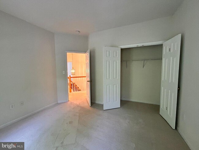 Building Photo - 308 Trotter Farm Dr