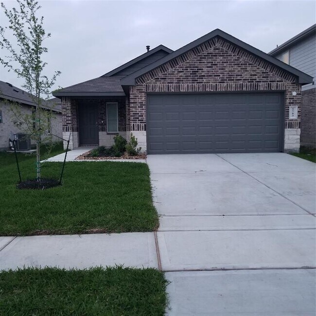 Primary Photo - 5703 Avalon Woods Dr