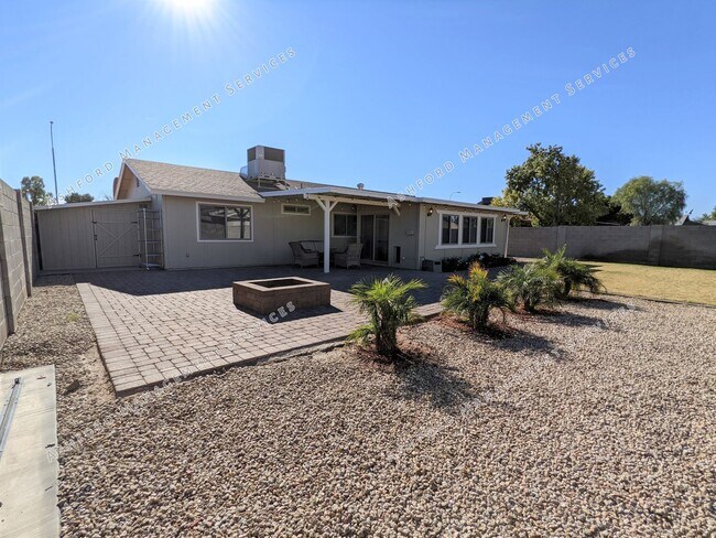 Building Photo - REMODELED 3 BEDROOM PLUS BONUS ROOM/BEDROOM. GREAT BACKYARD