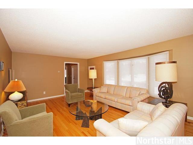 Building Photo - 7400 Coventry Way