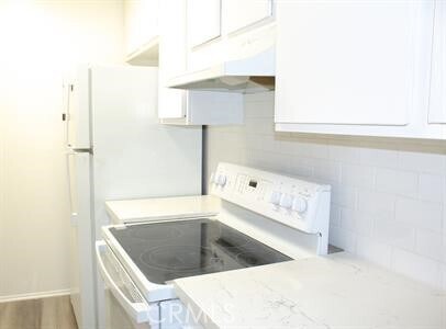 Building Photo - 4900 Overland Ave