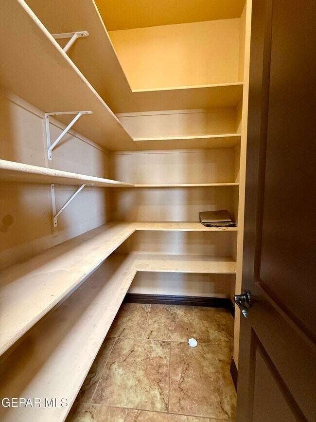 Building Photo - 7331 Brays Landing Drive