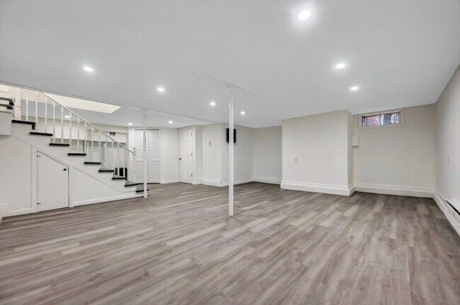 Building Photo - 752 Toll Rd