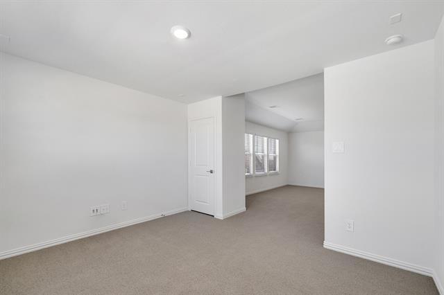 Building Photo - 2408 Acadia Dr