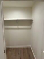 Building Photo - 1711 Firethorne Plz