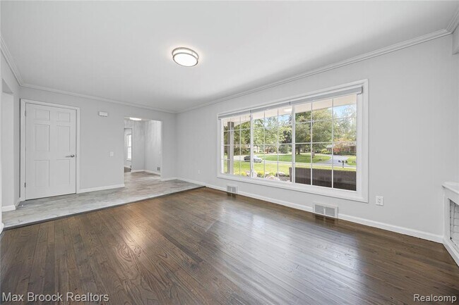 Building Photo - 2601 Lamplighter Ln