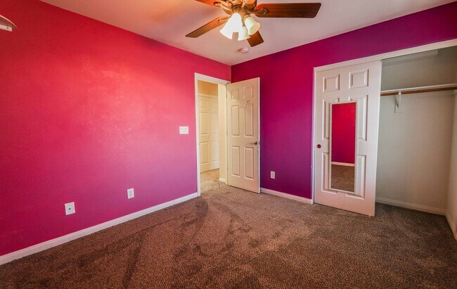 Building Photo - 7941 Alta Lima Valley Ct