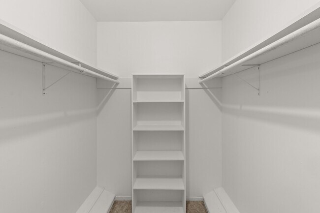 Building Photo - 10126 Metronome Dr