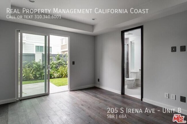 Building Photo - 205 S Irena Ave